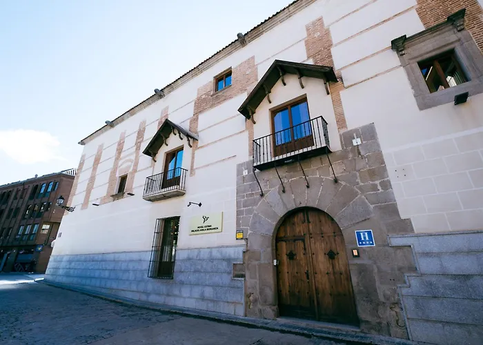 Cetina Palacio Ayala BerganzaHotel Rural